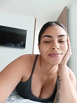 Snapshot of Ivanna2 chatting on June 2, 4:31 pm Ivanna2 online show from June 2, 4:31 pm