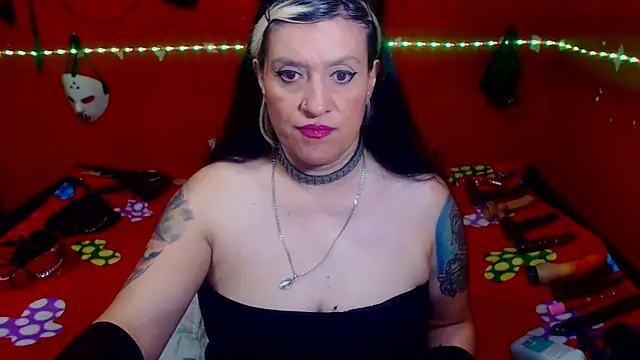 Snapshot of MATURE_Randy chatting on February 13, 2:18 am MATURE Randy online show from February 13, 2:18 am