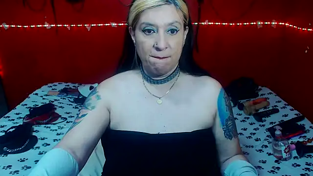 Snapshot of MATURE_Randy chatting on June 21, 7:27 pm MATURE Randy online show from June 21, 7:27 pm