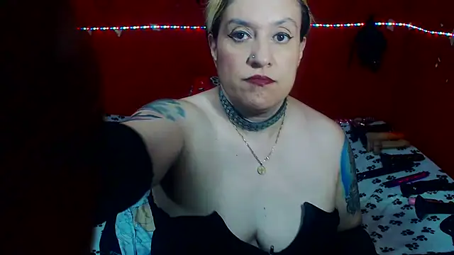 Snapshot of MATURE_Randy chatting on June 30, 5:14 pm MATURE Randy online show from June 30, 5:14 pm