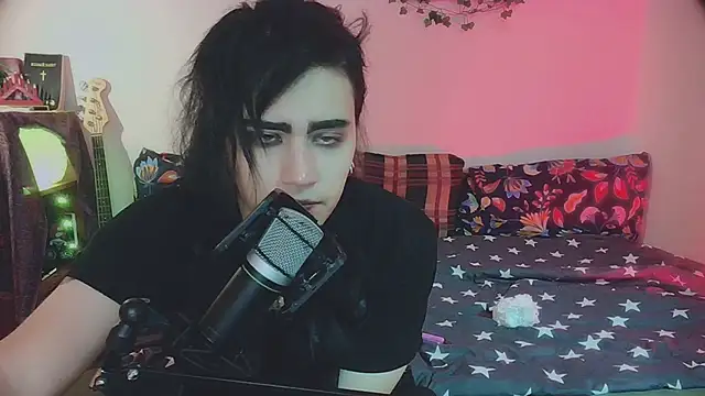 sademobeer online show from November 9, 1:26 am