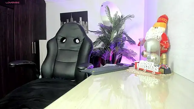 Snapshot of Amaia_Bushida chatting on November 29, 3:09 am Amaia Bushida online show from November 29, 3:09 am