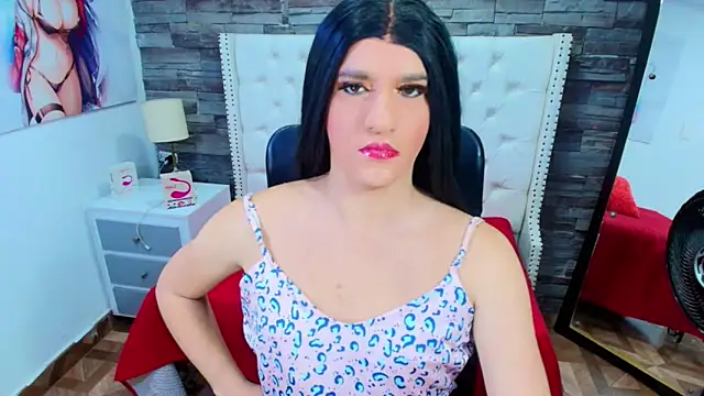 TRINY TS online show from March 11, 3:40 pm