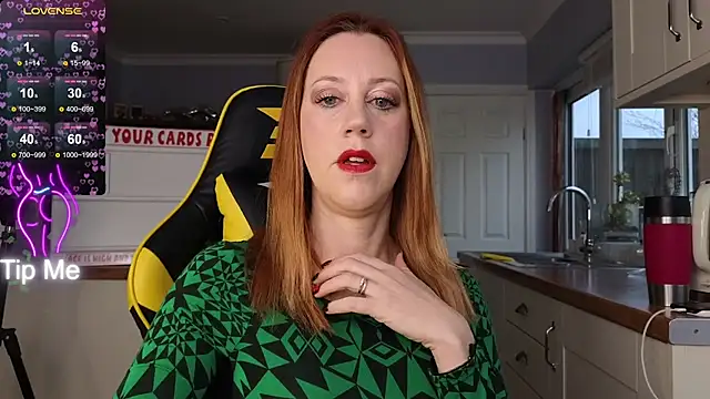 stripmequick online show from January 17, 10:11 am