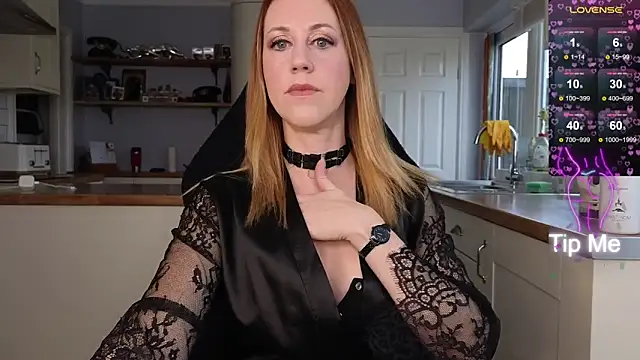 stripmequick online show from February 25, 2:11 pm