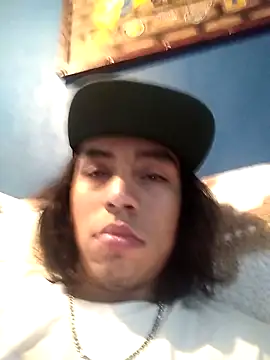 AlexAlejandro13 online show from February 20, 5:35 pm