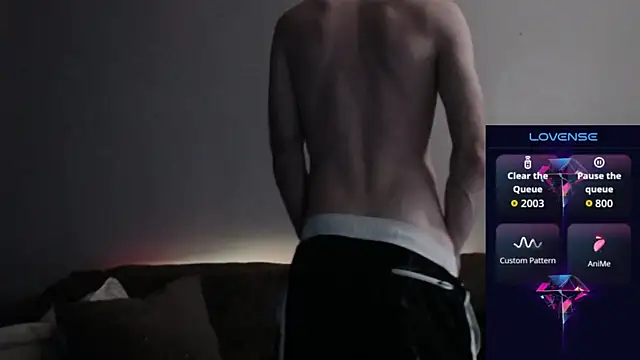 MaxRouger online show from November 12, 6:36 am