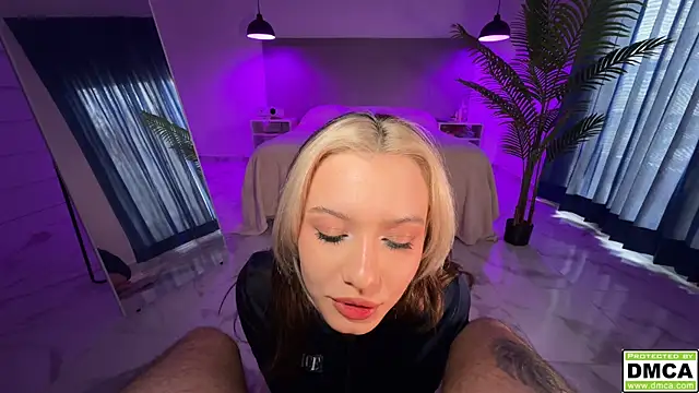  blowjob queen online show from September 18, 10:12 pm