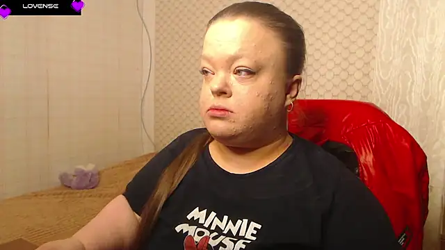 Snapshot of Janiffer_MiMi chatting on December 4, 5:10 pm Janiffer MiMi online show from December 4, 5:10 pm