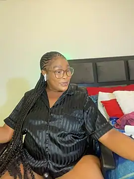 BADFATASS85 online show from February 18, 9:20 pm