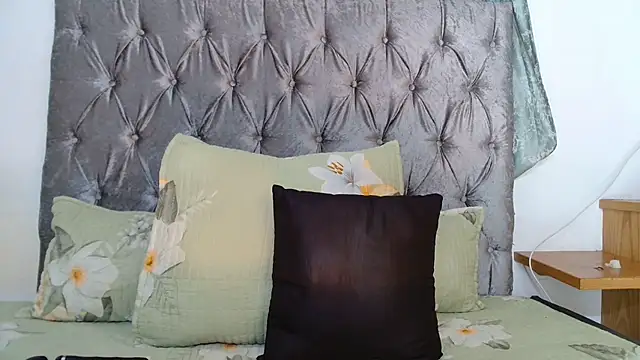 AvaOcean online show from March 11, 7:36 pm