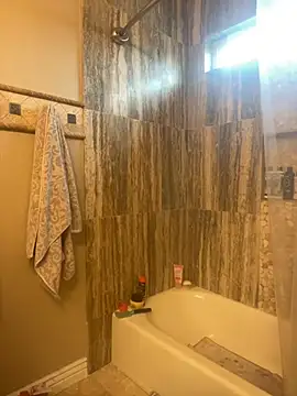 Snapshot of 1-800-FUCKYOU chatting on December 26, 9:58 pm 1-800-FUCKYOU online show from December 26, 9:58 pm