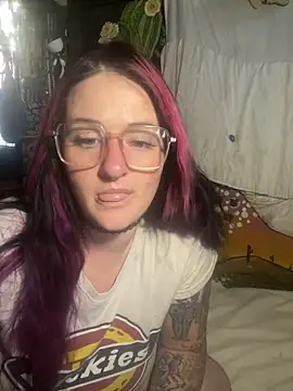 Snapshot of 1-800-FUCKYOU chatting on January 1, 11:07 pm 1-800-FUCKYOU online show from January 1, 11:07 pm