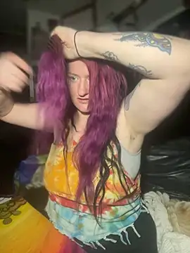 Snapshot of 1-800-FUCKYOU chatting on January 11, 4:38 am 1-800-FUCKYOU online show from January 11, 4:38 am