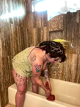 Snapshot of 1-800-FUCKYOU chatting on October 10, 6:51 pm 1-800-FUCKYOU online show from October 10, 6:51 pm