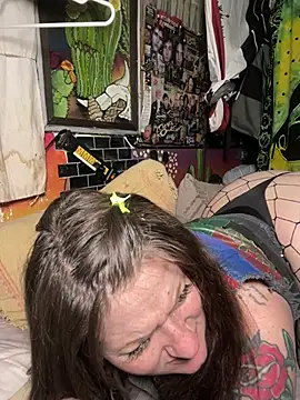 1-800-FUCKYOU online show from May 13, 3:15 am