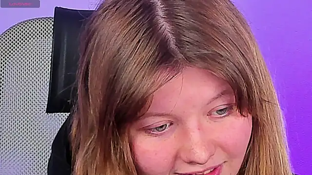 Vivian cutie online show from February 26, 3:41 pm