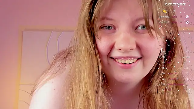 Vivian cutie online show from March 8, 7:42 pm