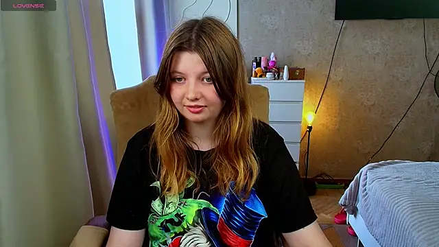 Vivian cutie online show from September 17, 1:35 pm