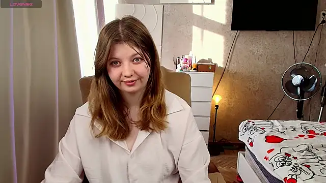 Vivian cutie online show from May 1, 3:38 pm