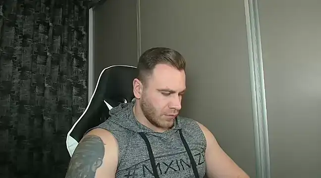 Thori92 online show from February 1, 5:16 pm