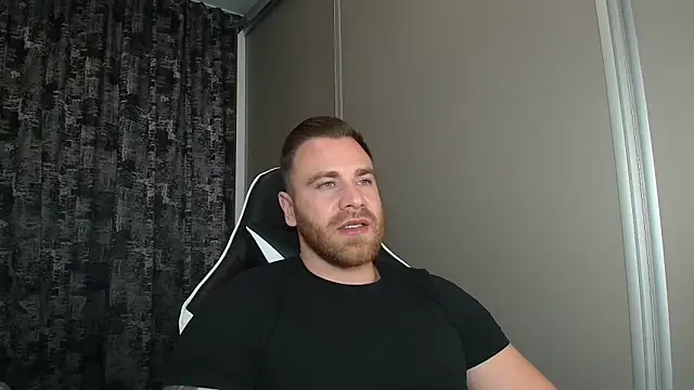 Thori92 online show from October 28, 6:10 pm