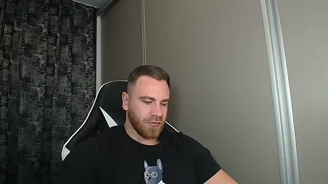 Thori92 online show from November 7, 5:57 pm