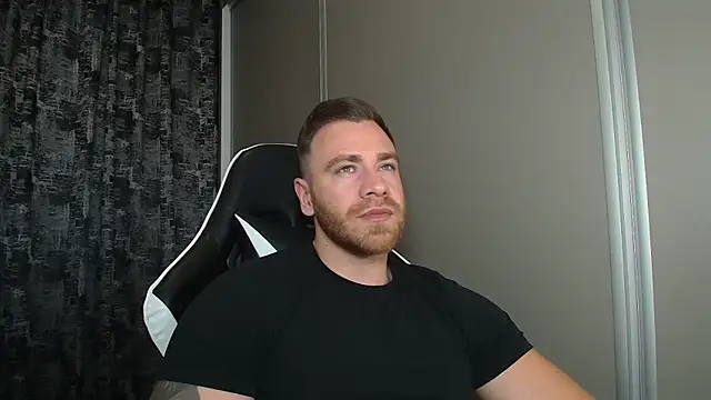 Thori92 online show from June 7, 1:37 pm