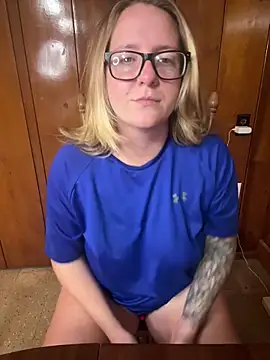 Lizzyloo online show from November 22, 1:48 am