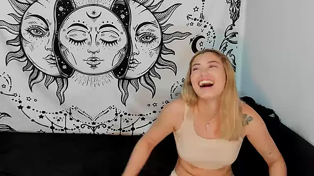 Abby Scott01 online show from March 23, 5:00 am