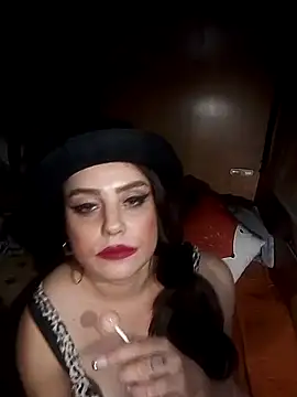 Snapshot of Salome93 chatting on November 4, 2:43 am Salome93 online show from November 4, 2:43 am