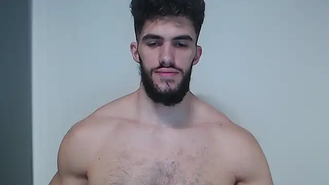 Snapshot of hiddenf chatting on February 2, 7:20 am hiddenf online show from February 2, 7:20 am