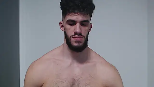 Snapshot of hiddenf chatting on March 8, 10:02 pm hiddenf online show from March 8, 10:02 pm