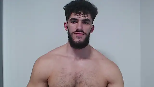 Snapshot of hiddenf chatting on December 4, 6:49 pm hiddenf online show from December 4, 6:49 pm