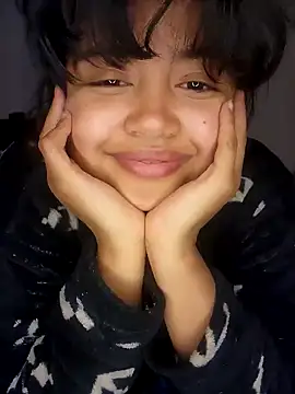 Peach Girll online show from February 7, 5:10 am