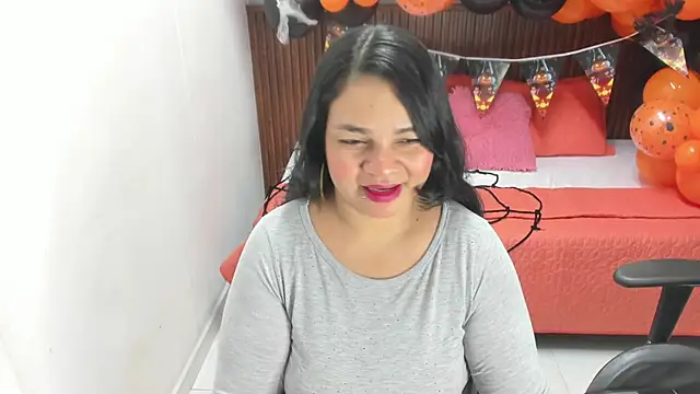 Cloe 35 online show from October 22, 8:08 pm