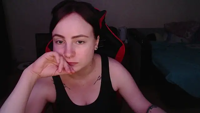 Laralianna online show from March 8, 2:04 am