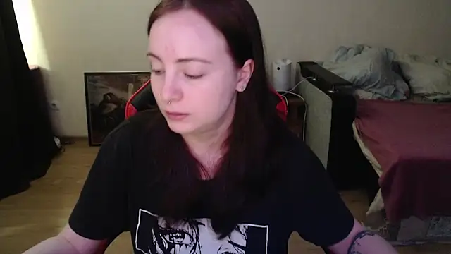 Snapshot of Laralianna chatting on May 20, 11:38 am Laralianna online show from May 20, 11:38 am