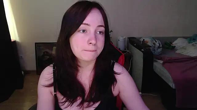 Snapshot of Laralianna chatting on May 27, 11:18 am Laralianna online show from May 27, 11:18 am