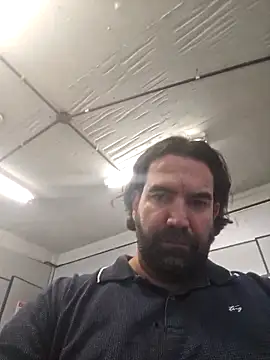 MysterBearMG online show from December 4, 3:32 pm