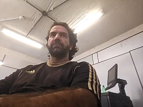 MysterBearMG online show from April 29, 3:16 pm