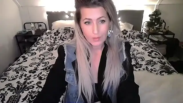 TessToy online show from January 9, 5:33 pm