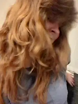 Snapshot of princessharl97 chatting on February 17, 3:36 am princessharl97 online show from February 17, 3:36 am