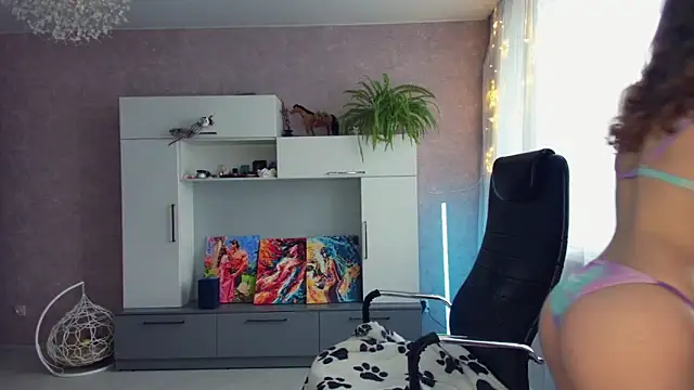 Snapshot of Cuddle_Cat chatting on March 6, 5:46 am Cuddle Cat online show from March 6, 5:46 am