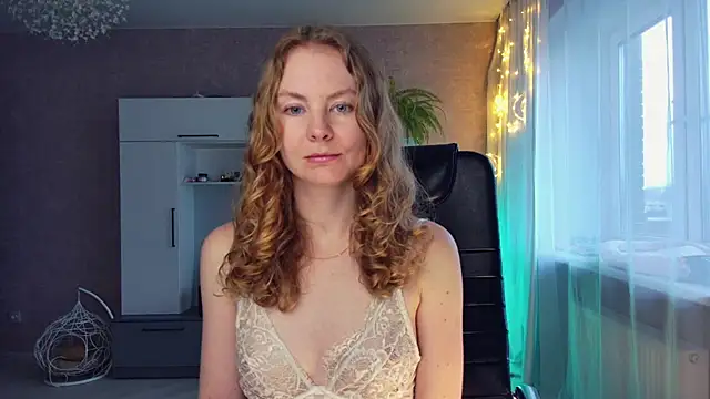 Snapshot of Cuddle_Cat chatting on March 14, 2:41 pm Cuddle Cat online show from March 14, 2:41 pm