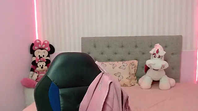 cum bigass online show from March 9, 6:11 pm