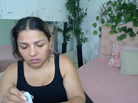 cum bigass online show from April 1, 12:17 pm