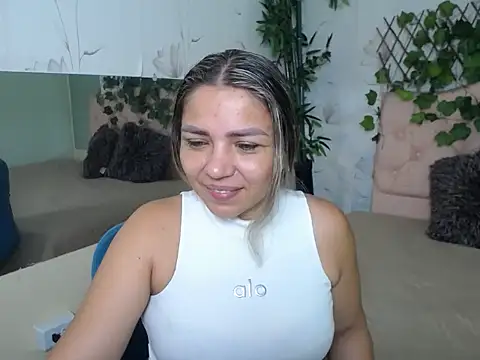 cum bigass online show from April 13, 12:21 pm