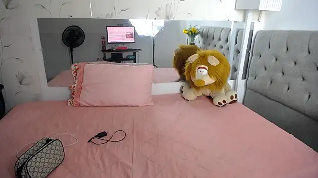 cum bigass online show from July 6, 12:24 pm