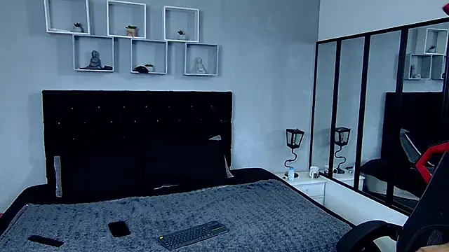 tyler hank01 online show from February 24, 2:48 pm